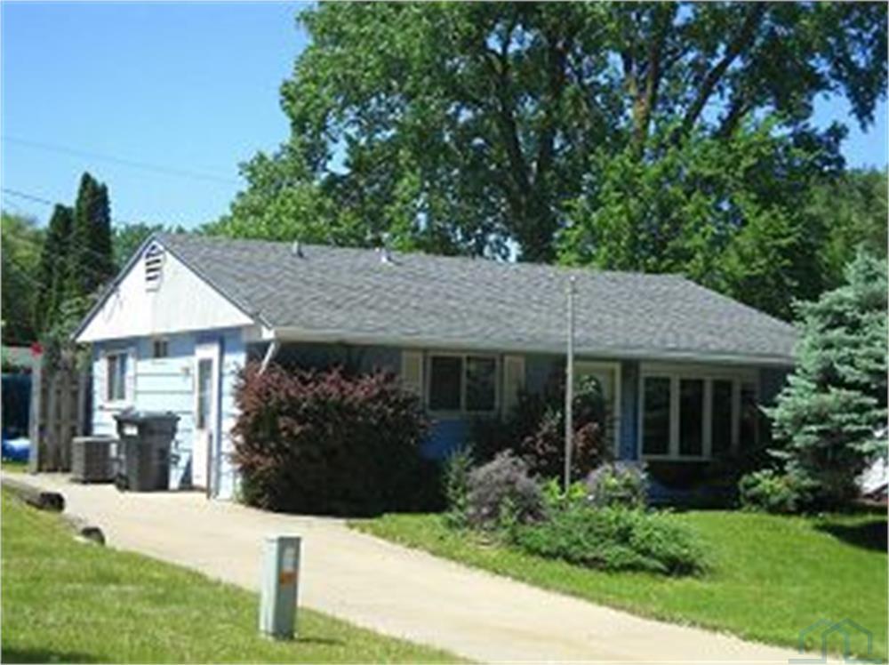 833792 3204 9th Street
