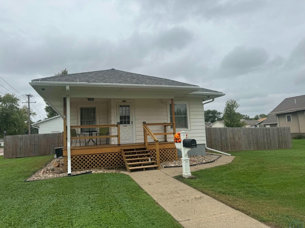 834759 311 S 4th Street
